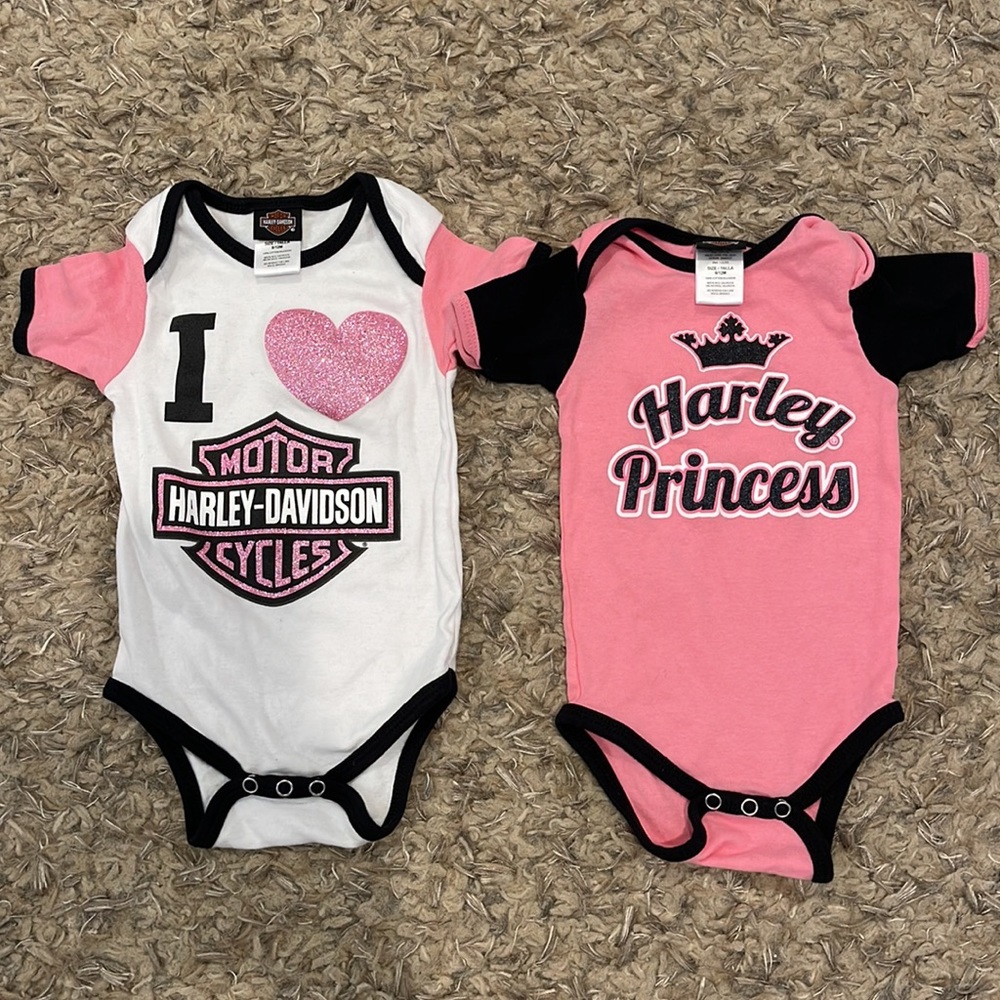 2 Harley Davidson Baby
Body Suits,size 9-12M